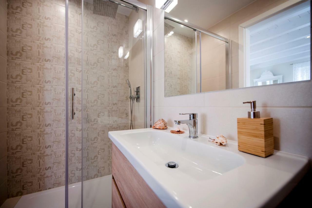 Casa Sbisa' Apartment Ровинь Экстерьер фото