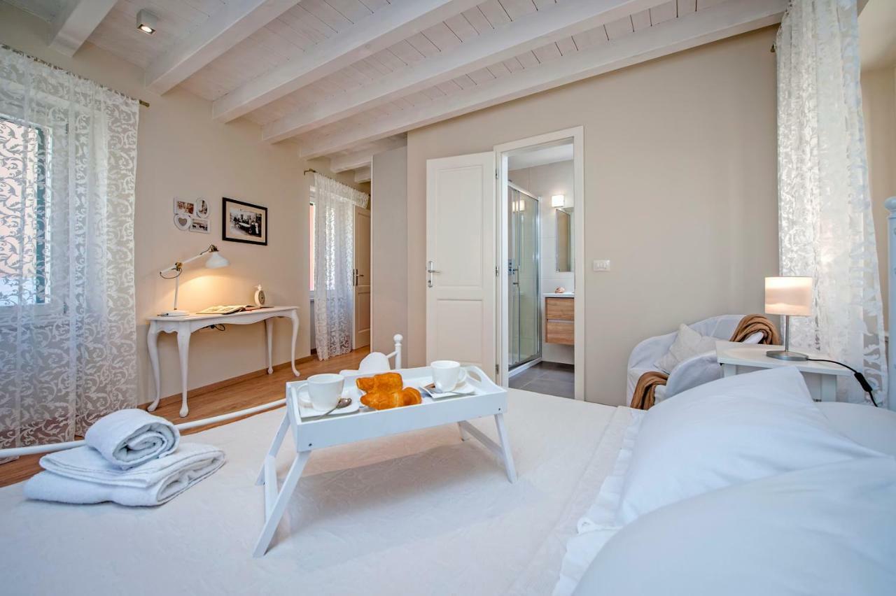 Casa Sbisa' Apartment Ровинь Экстерьер фото